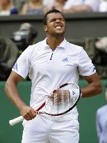 Tsonga loses in Wimbledon semifinal