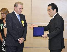 IOC chief Rogge meets Japanese Prime Minister Kan