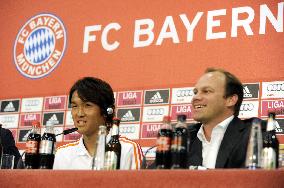 Usami joins Bayern Munich