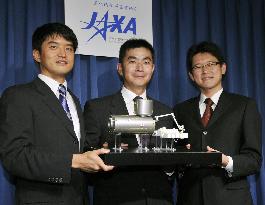 Japan taps 3 new astronauts
