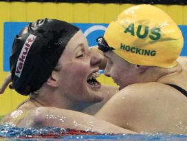 Franklin wins women's 200 backstroke