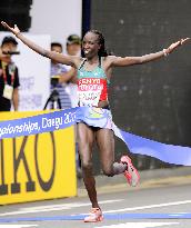 Kenya's Kiplagat wins marathon at worlds