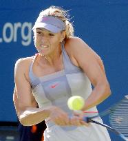 Sharapova advances to U.S. Open 2nd round