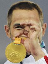 Japan's Murofushi wins gold at worlds