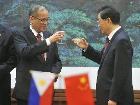 Philippine President Aquino in China