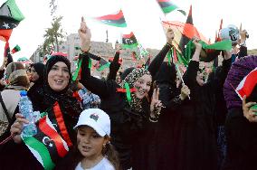 Women celebrate freedom in Tripoli