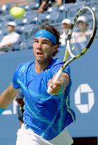 Nadal advances to U.S. Open quarterfinals