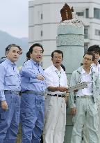 PM Noda visits tsunami-hit areas
