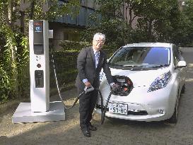 Nissan to launch smaller, cheaper EV charger