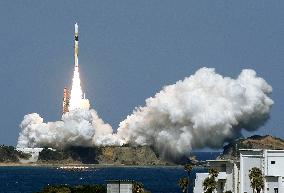 Japan launches H-2A rocket carrying satellite