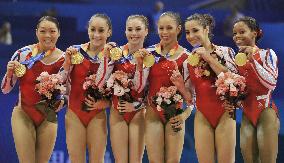 U.S. wins women's team gold at world gymnastics c'ships