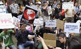Protest against income disparity in Tokyo
