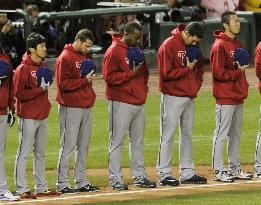 Rangers drop relievers Uehara and Tateyama for World Series