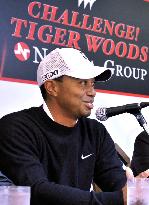 Woods participates in charity golf event