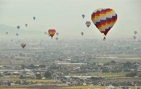 'Balloon fiesta' in Saga