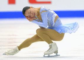 Suzuki at NHK Trophy figure skating