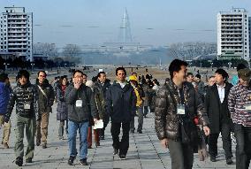 Japan supporters on Pyongyang sightseeing