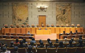 Top court decides lay judge system constitutional
