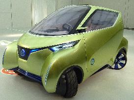 Nissan concept EV