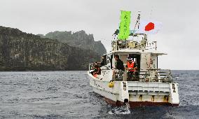 Fishing around Senkaku Islands