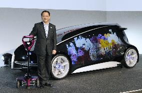 Toyota to showcase display-covered vehicle at Tokyo Motor Show