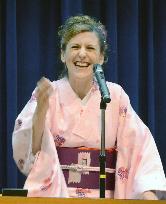 British 'rakugo' performer Diane Kichijitsu