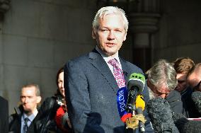 WikiLeaks' Assange allowed to continue legal battle