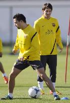 Messi, Xavi prepare for Club World Cup semi