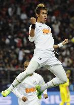 Santos' Neymar celebrates goal against Kashiwa