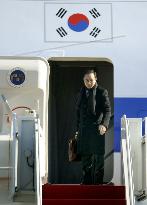 S. Korean President Lee leaves S. Korea on Japan trip