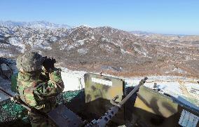 S. Korean soldier near border with N. Korea