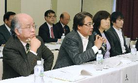 Renowned Japanese writers at press conference