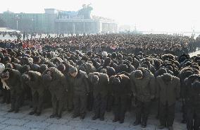 N. Koreans mark 70th anniv. of Kim Jong Il's birth