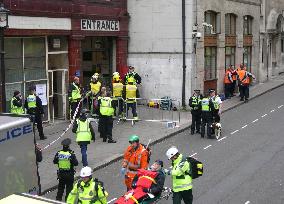 London stages Olympics terror drill