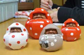 'Pop daruma' dolls