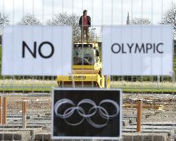 Opponents of London Olympics