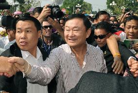 Thaksin in Laos