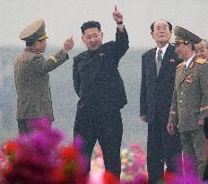 Kim Jong Un at unveiling ceremony
