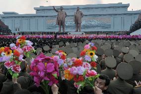 Statues of Kim Il Sung and Kim Jong Il