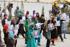 Afghani women protest over men's violence