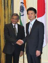 Japan foreign minister in India