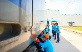 LAOS-VIENTIANE-CHINA-RAILWAY-TRAIN DRIVERS