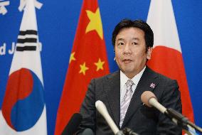 Japan, China, S. Korea to launch FTA talks by year-end