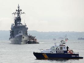 Japan's MSDF destroyer in N.Y. for Fleet Week