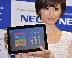 NEC's LifeTouch tablet