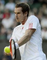 Murray advances to 4th round at Wimbledon