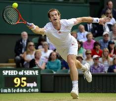 Murray advances to semifinals at Wimbledon