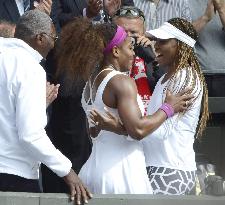 Serena Williams wins women's singles at Wimbledon