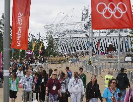 London busy before Olympics