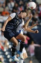 U.S. beat France in women's soccer at London